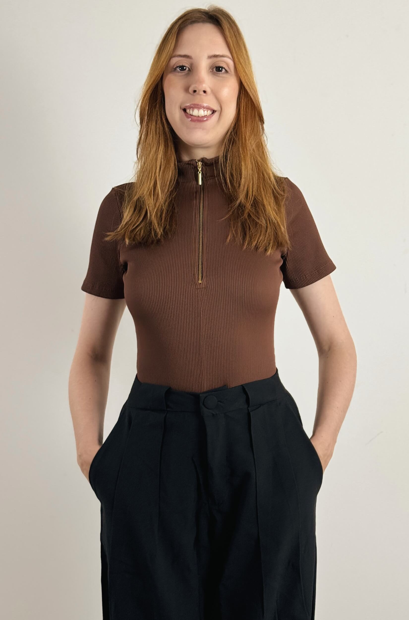 Body Canelado Feminino Gola com Ziper Marrom