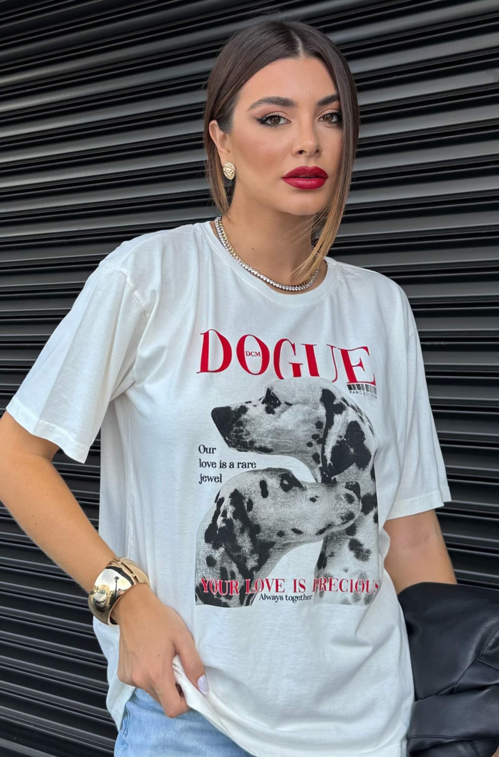 Camiseta Estonada Feminina Dogue Love Branca
