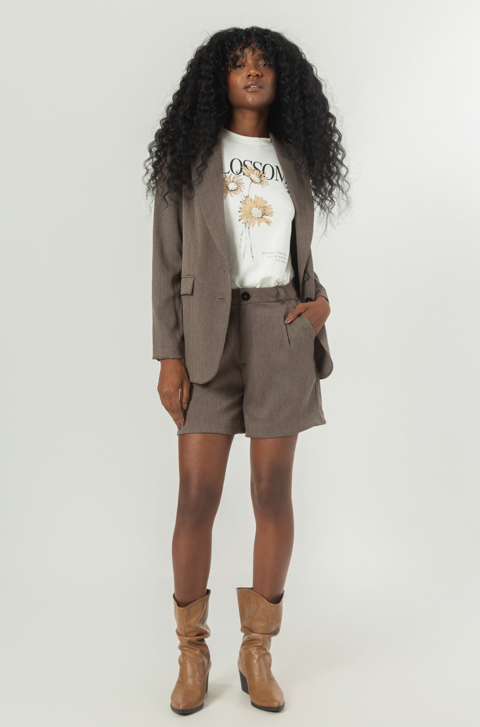 Shorts Alfaiataria Feminino Cinza