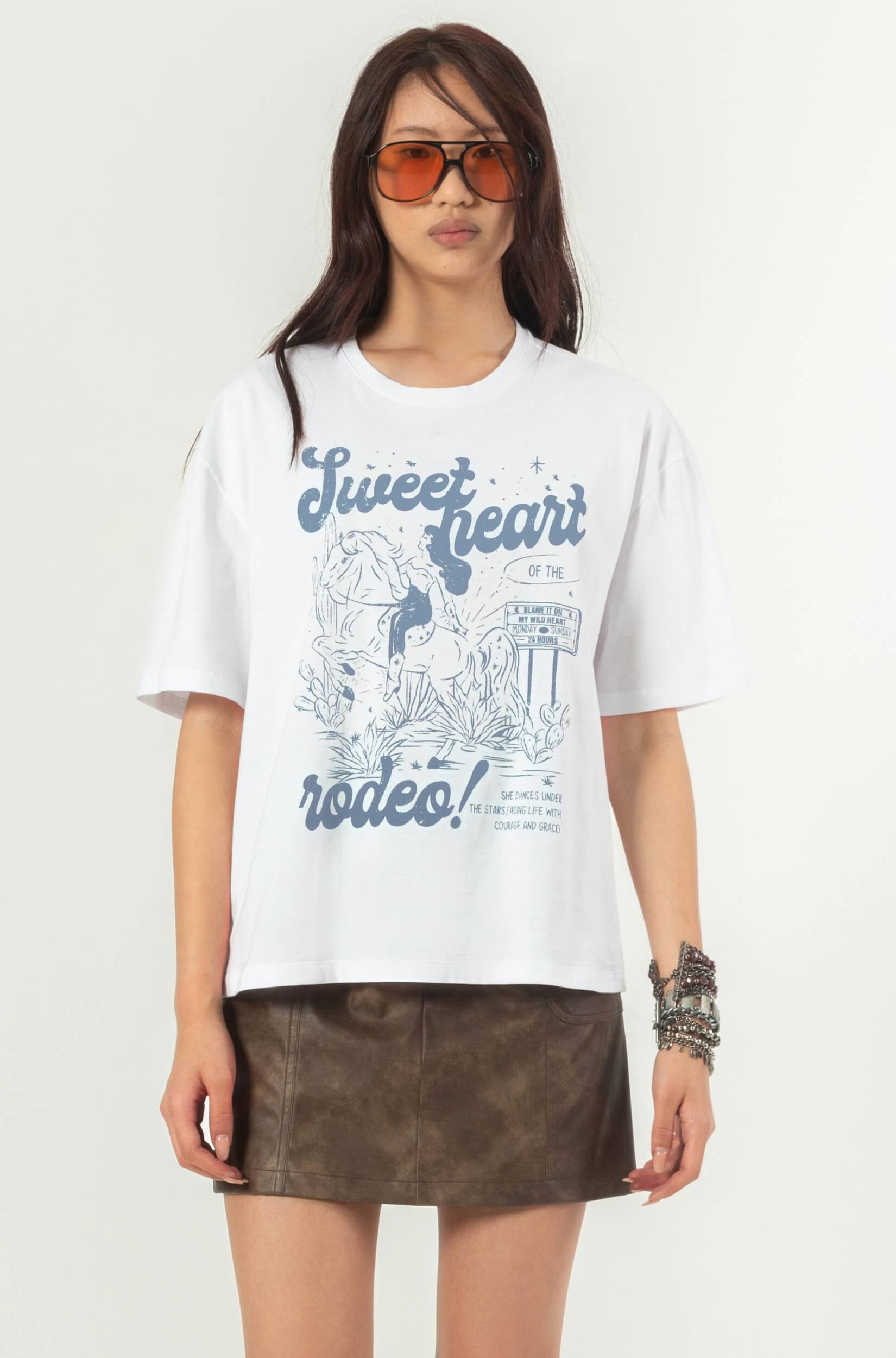 Camiseta Estampada Feminina Branca Sweet Heart
