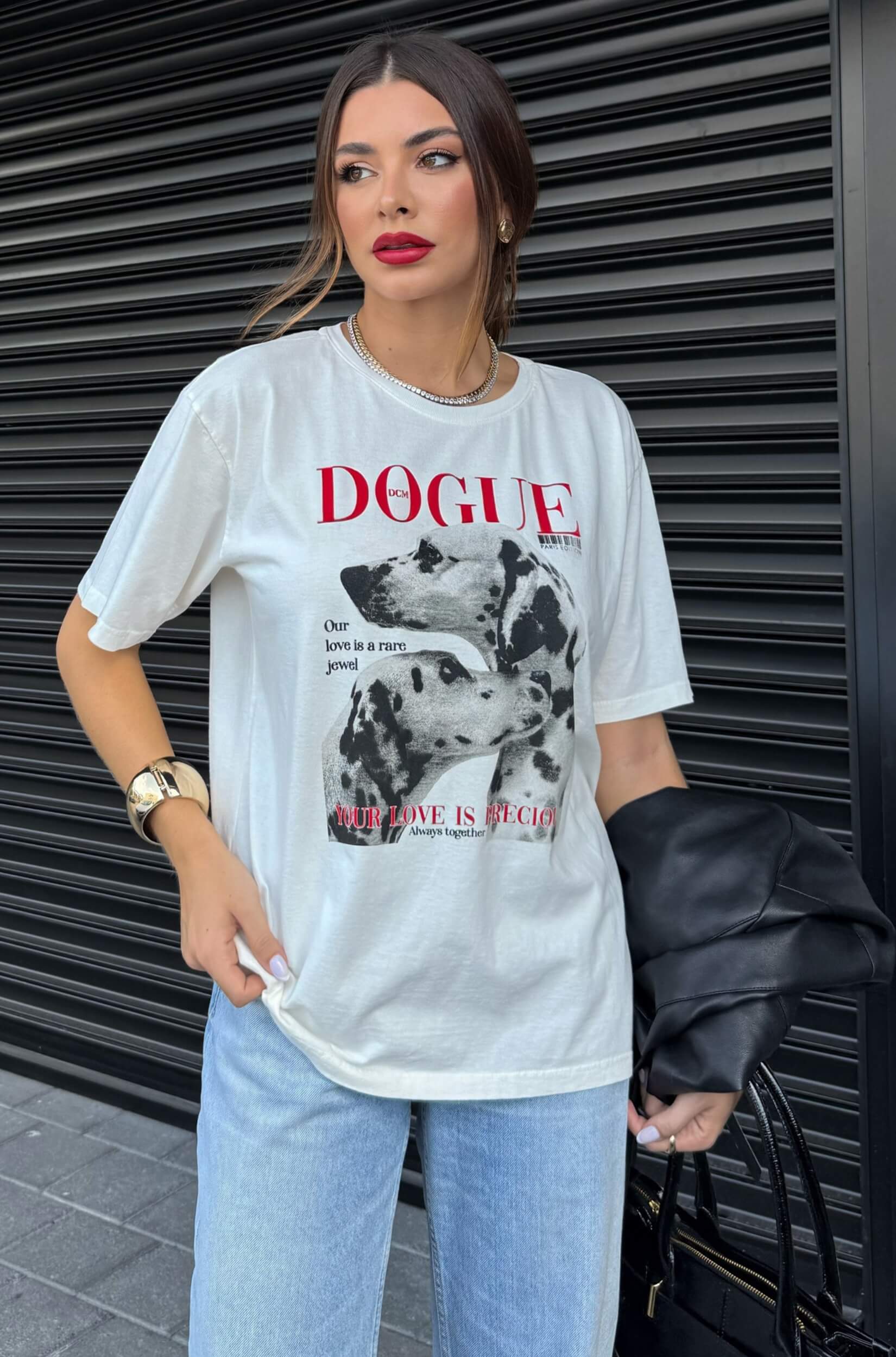 Camiseta Estonada Feminina Dogue Love Branca