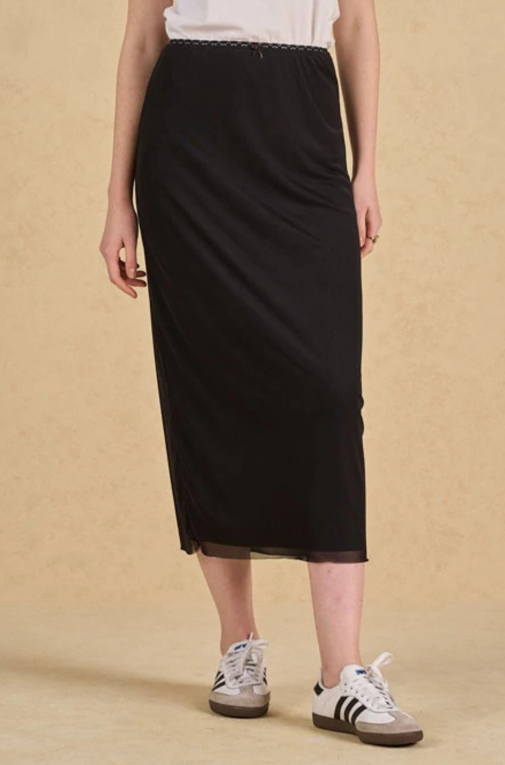 Saia Midi Tule Feminina Renda Preta