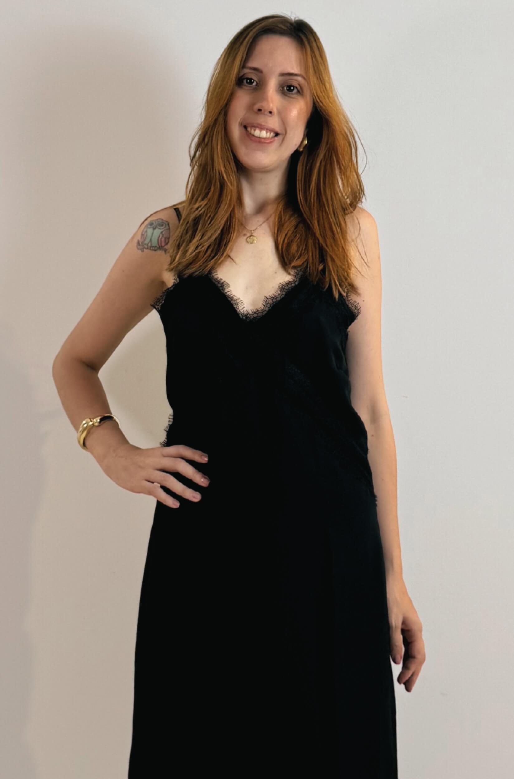 Vestido Midi Feminino Preto com Alças Finas