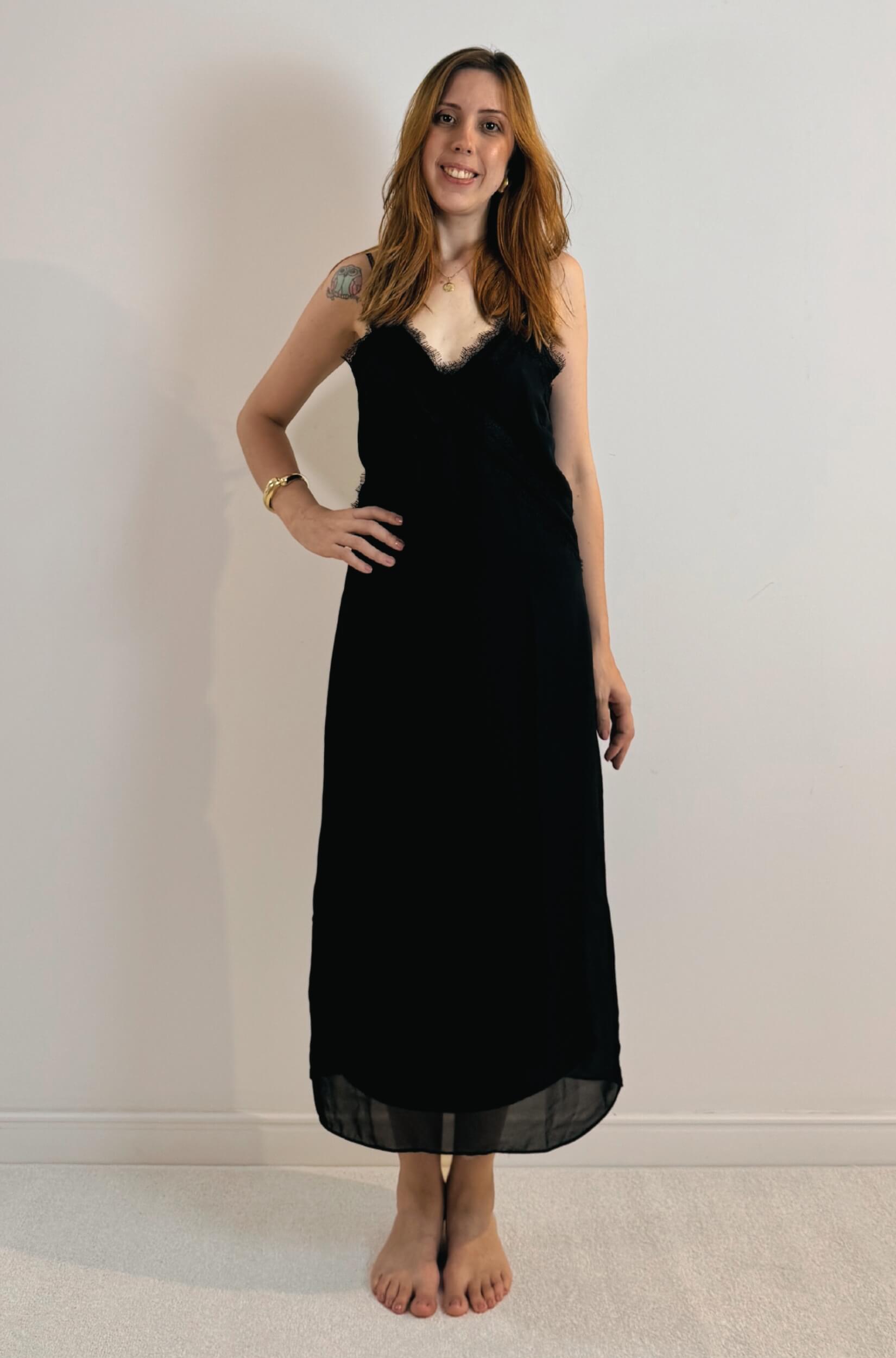 Vestido Midi Feminino Preto com Alças Finas